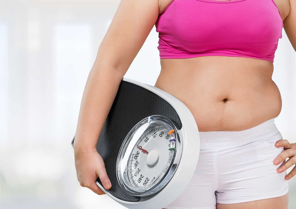 زن چاق می خواهد وزن کم کند
